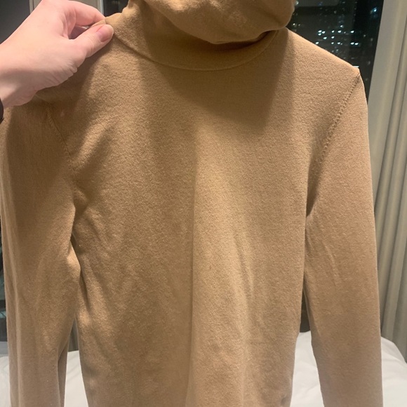 Tan turtleneck from Zara - Picture 5 of 5
